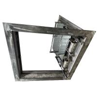 Люк кровельный ЛКР из нержавеющей стали вид снизу на опорную полку рамы и подъемный механизм