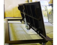 Люки в подвал с электроприводом стелс-эл 1000х1800п на пульте